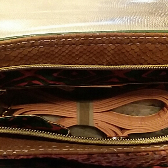 A Authentic Nicole Lee Handbag - Picture 4 of 4